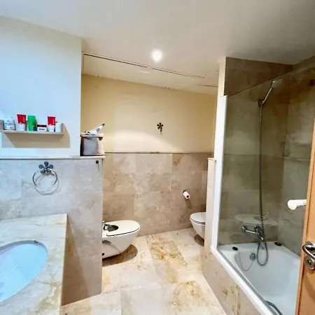 El Pinar, Urb. Lomas De Monteros * マルベーリャ