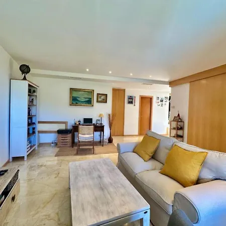 מלון El Pinar, Urb. Lomas De Monteros מארבלה